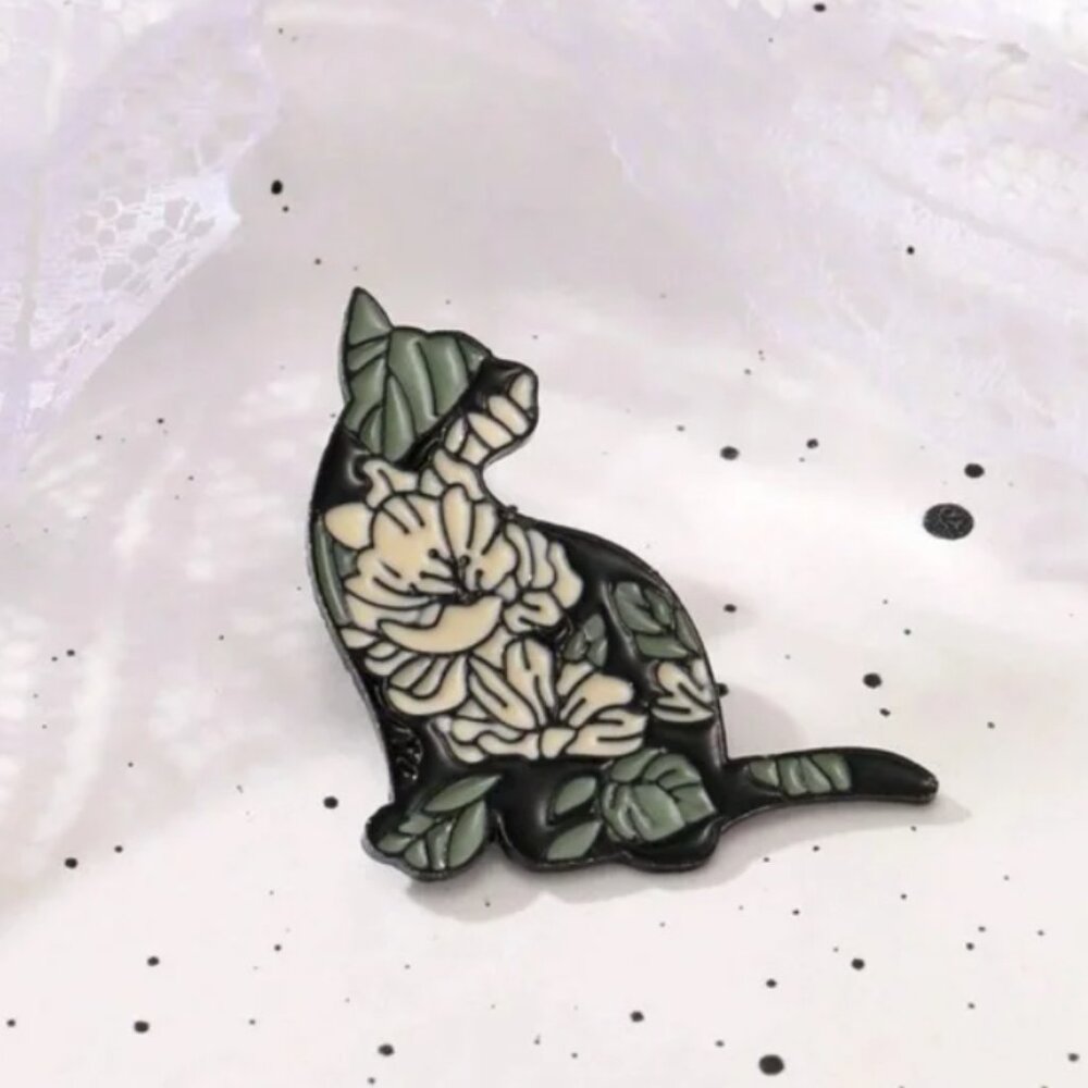 vintage Decorative Floral Kitty Cat Lapel Pin Brooch, Beautiful Gift